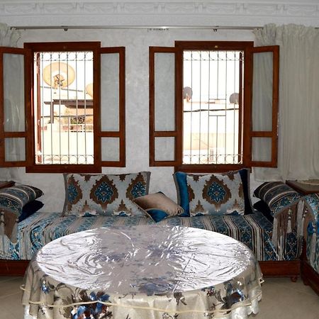 Appartement Ideal Riad Al Salam A 8 Minutes De La Plage Du Centre Ville,Wifi Et Parking Gratuits アガディール エクステリア 写真