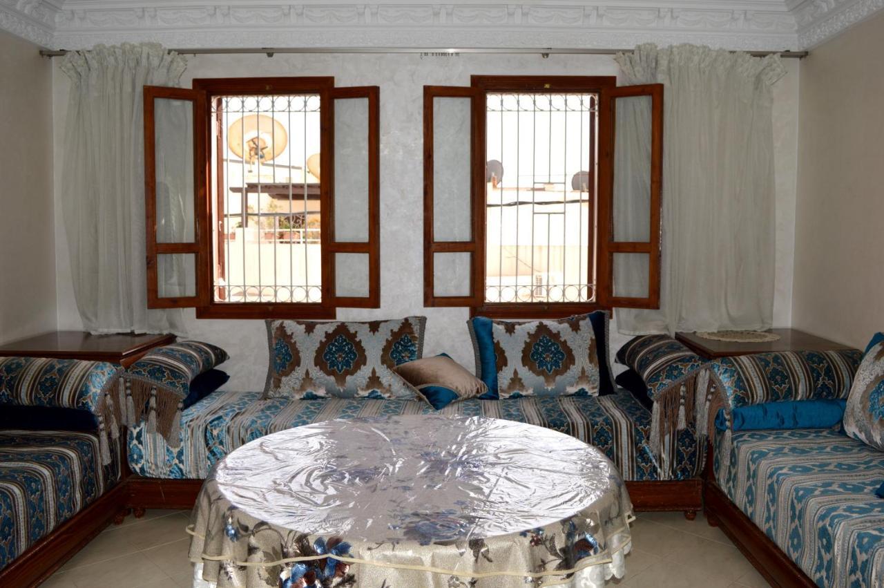 Appartement Ideal Riad Al Salam A 8 Minutes De La Plage Du Centre Ville,Wifi Et Parking Gratuits アガディール エクステリア 写真