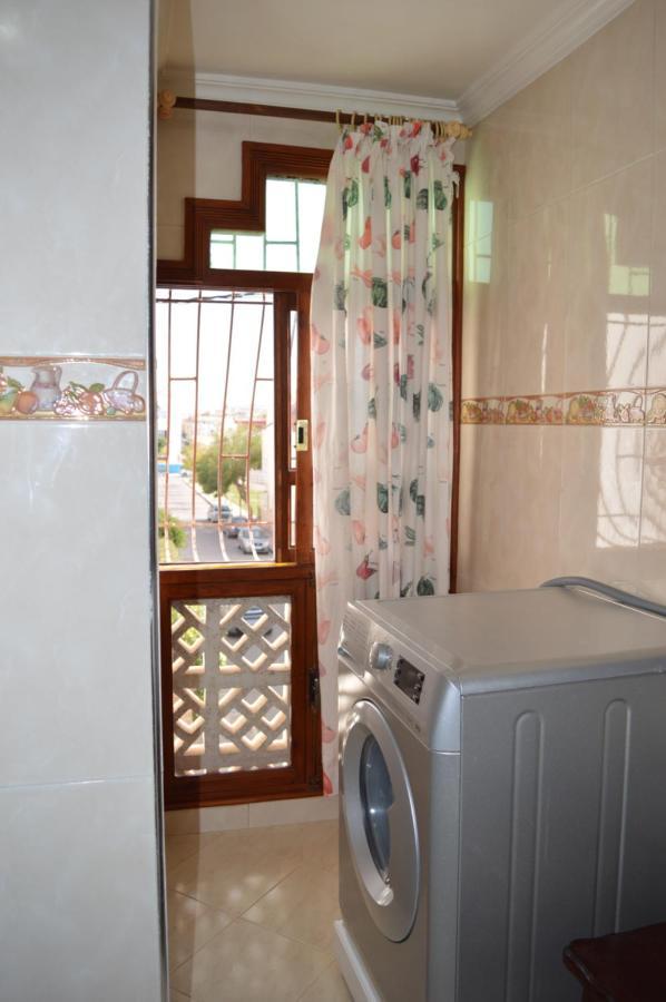 Appartement Ideal Riad Al Salam A 8 Minutes De La Plage Du Centre Ville,Wifi Et Parking Gratuits アガディール エクステリア 写真