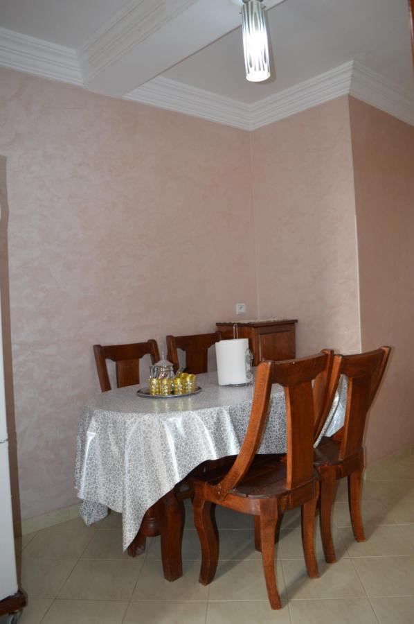 Appartement Ideal Riad Al Salam A 8 Minutes De La Plage Du Centre Ville,Wifi Et Parking Gratuits アガディール エクステリア 写真