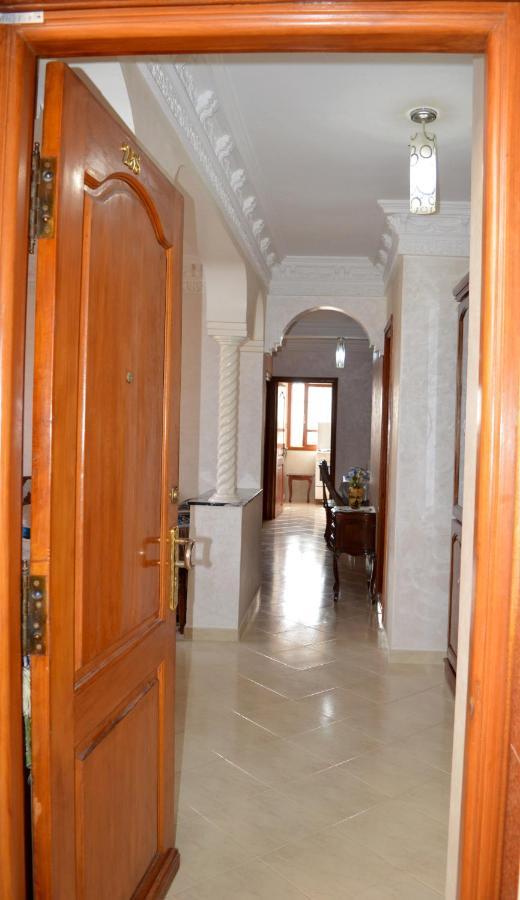 Appartement Ideal Riad Al Salam A 8 Minutes De La Plage Du Centre Ville,Wifi Et Parking Gratuits アガディール エクステリア 写真